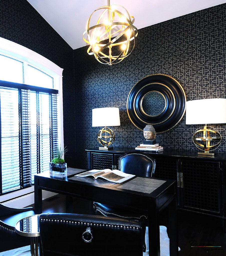 Papier peint noir dans la conception de la chambre à coucher dans le style de glamour