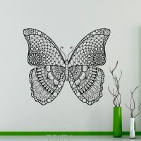 papillons inhabituels dans le style de la photo de la chambre