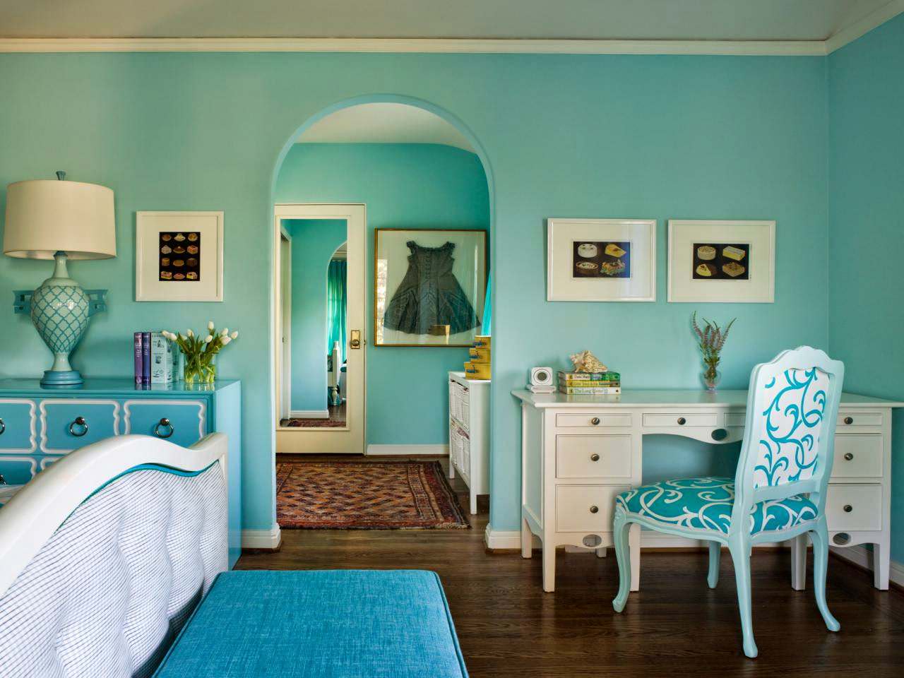 beautiful tiffany color in room style