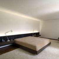 salle intérieure lumineuse en photo de style haute technologie
