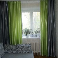 rideaux de fil de couleur dans la photo de conception de couloir