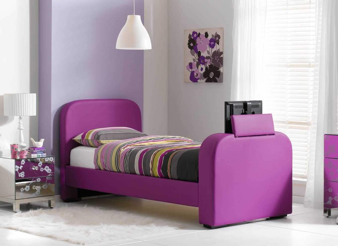combinaison de couleur lilas dans le style de l'appartement