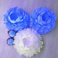 blue paper flowers in the design of the festive hall picture
