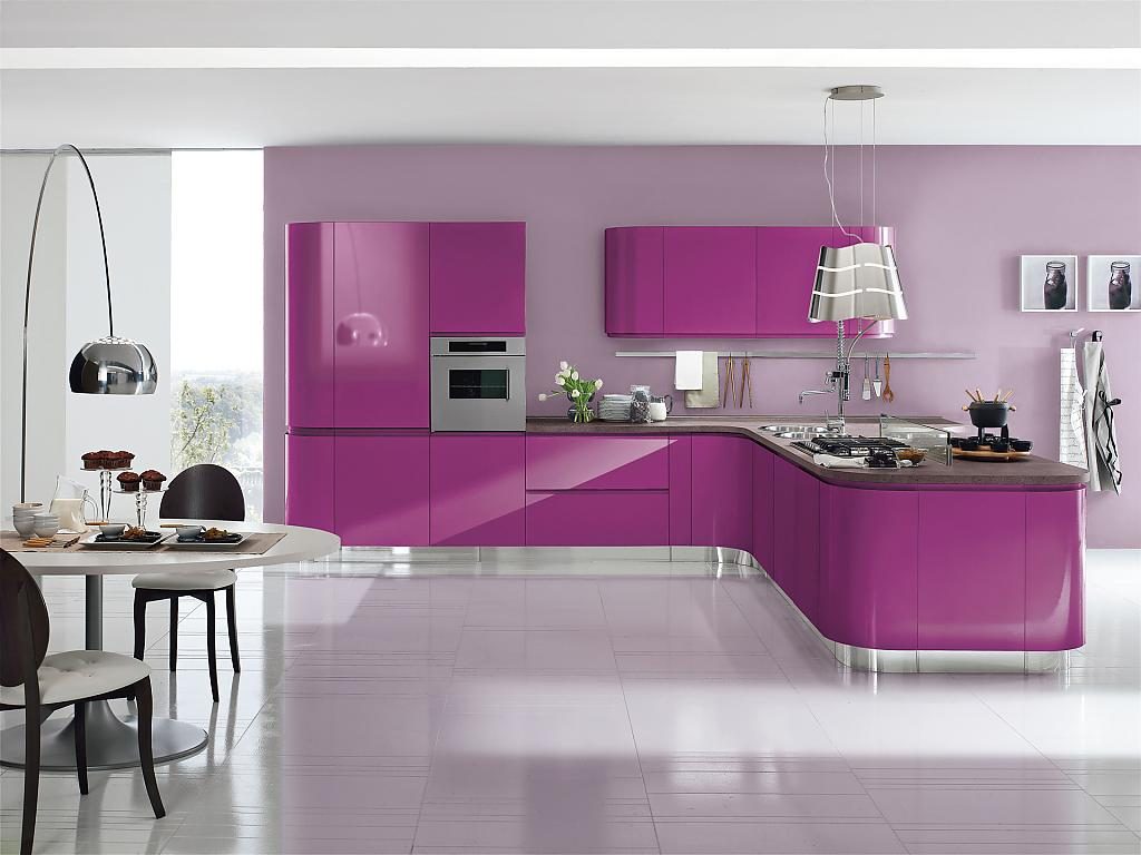 cucina leggera design in viola