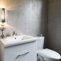 l'idée d'un beau plâtre décoratif à l'intérieur de la salle de bain