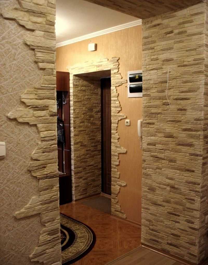 pierre flexible et brillante à l'intérieur de la chambre