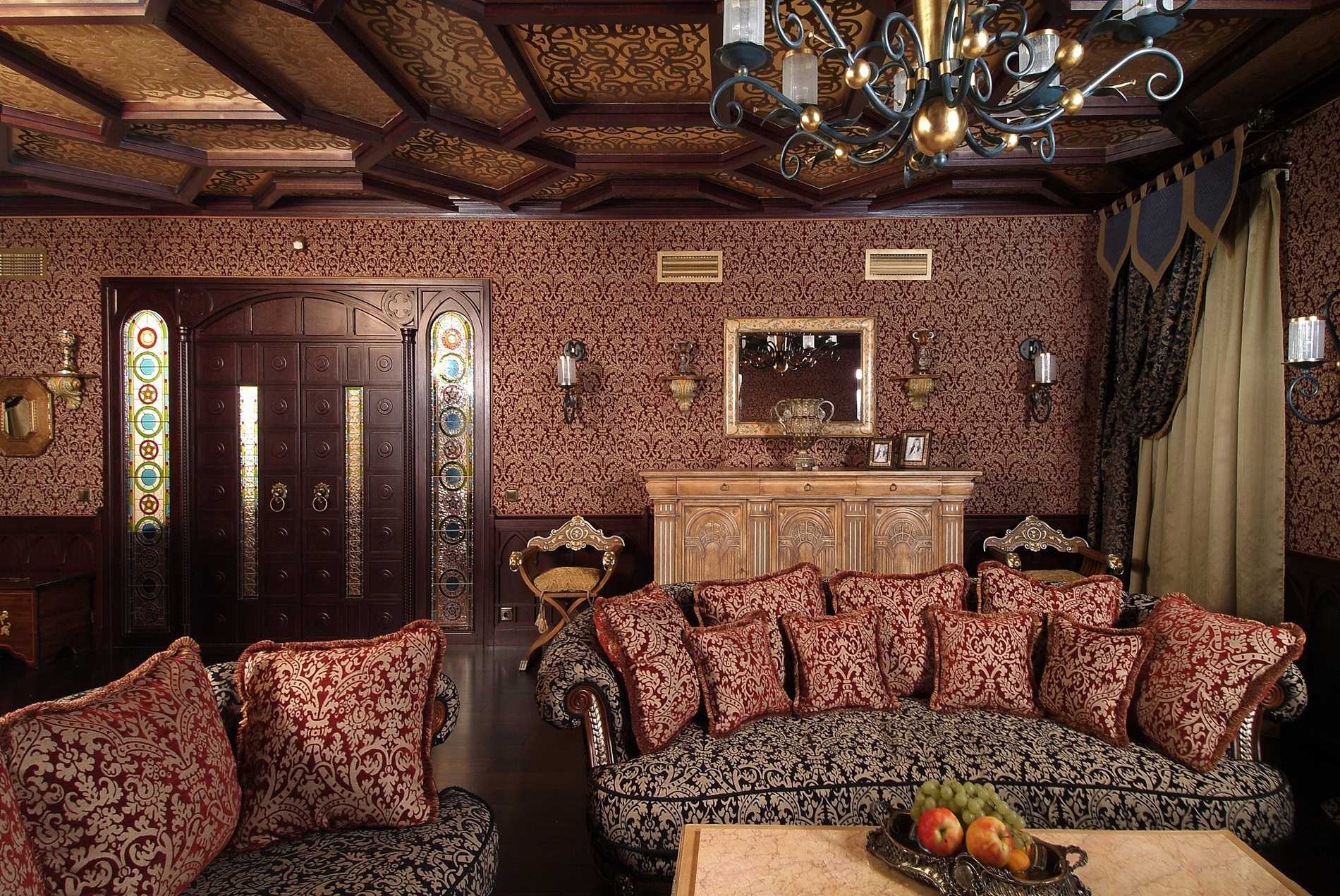 bel intérieur de la chambre dans le style gothique