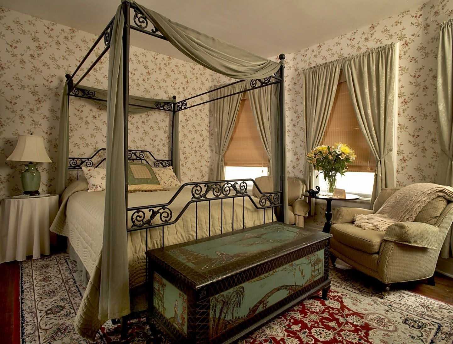 luminoso design della camera da letto vittoriana
