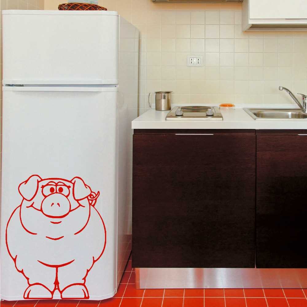 l'idée de la décoration originale du réfrigérateur dans la cuisine