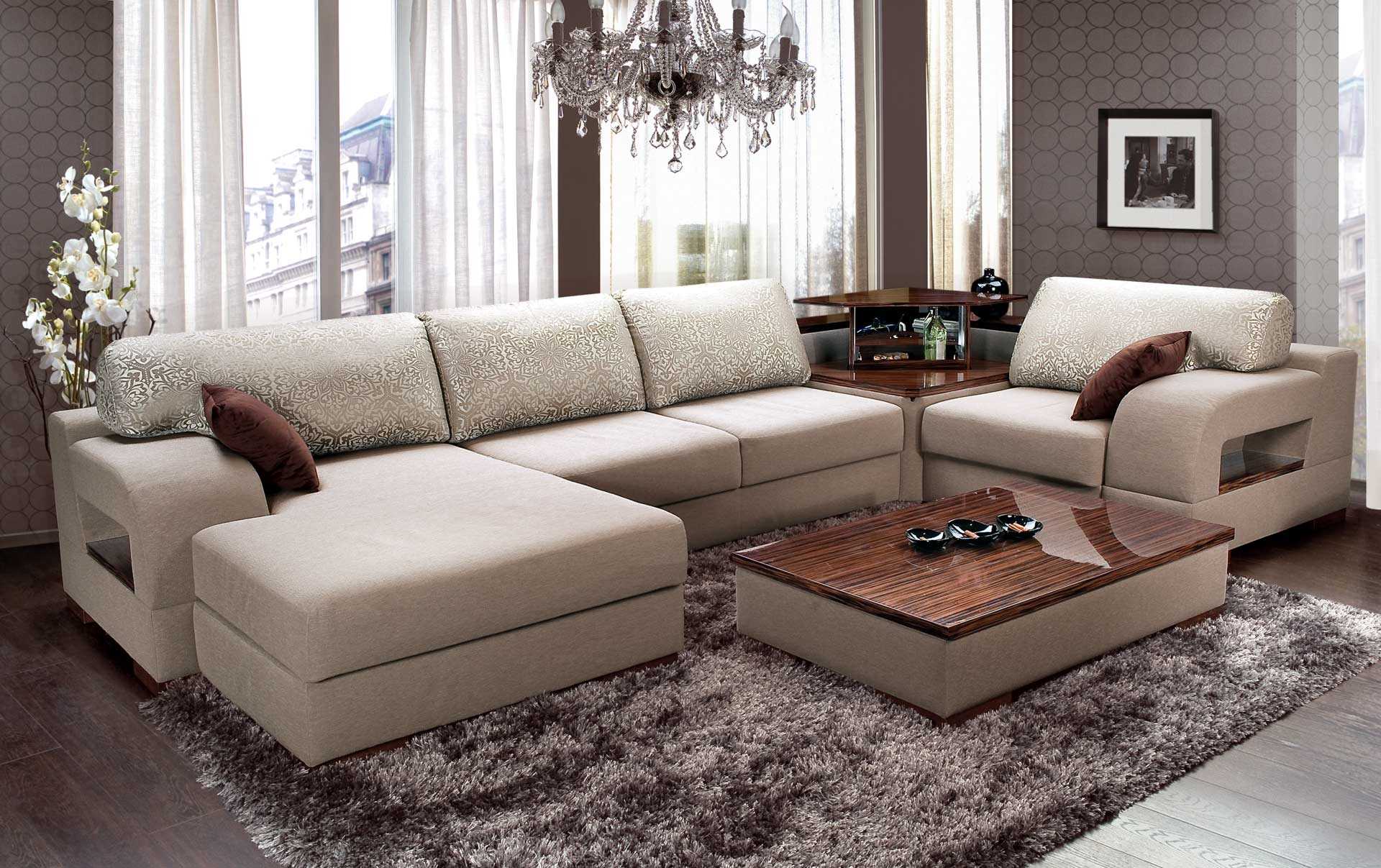telpas oriģinālā dizaina versija ar dīvānu