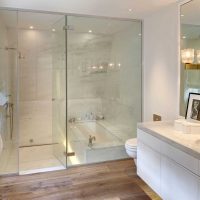 l'idée d'un beau style de salle de bain dans une photo d'appartement