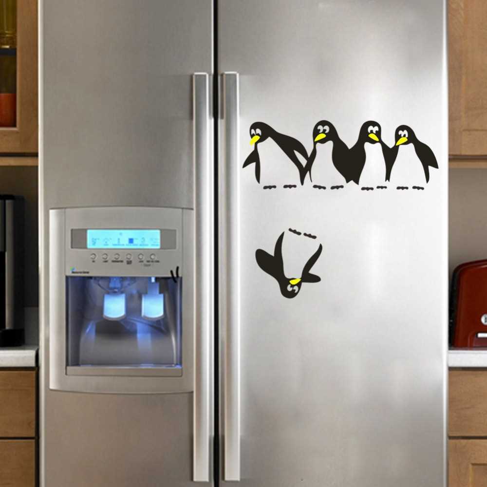 variante de décoration lumineuse du réfrigérateur dans la cuisine
