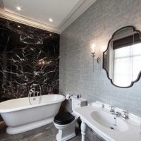 version du style lumineux de la salle de bain en photo noir et blanc