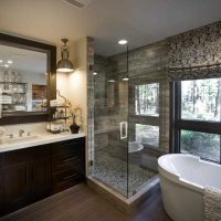 version du design moderne de la salle de bain avec une fenêtre photo