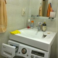 version of the beautiful style of the bathroom 2.5 sq.m photo