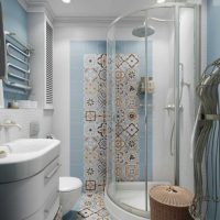 l'idée d'un bel intérieur de salle de bain 4 m² d'image