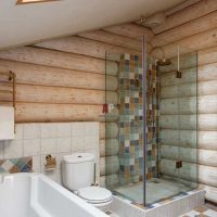 idée d'un style moderne d'une salle de bain dans une maison en bois photo