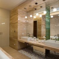 ideja modernog dizajna velika slika u kupaonici