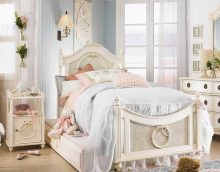 idea of ​​a bright bedroom interior for a girl in a modern photo style