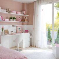 pink application in a bright room interior picture