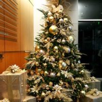 Décor d'arbre de Noël en 2018 design photo