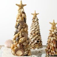 Christmas decor from shells