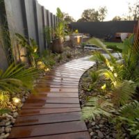the idea of ​​using light garden paths in landscape design photo