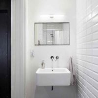 het idee van een mooi interieur tot tegels in de badkamer foto