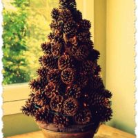 esempio di creazione di un albero di Natale leggero da foto di carta te stesso