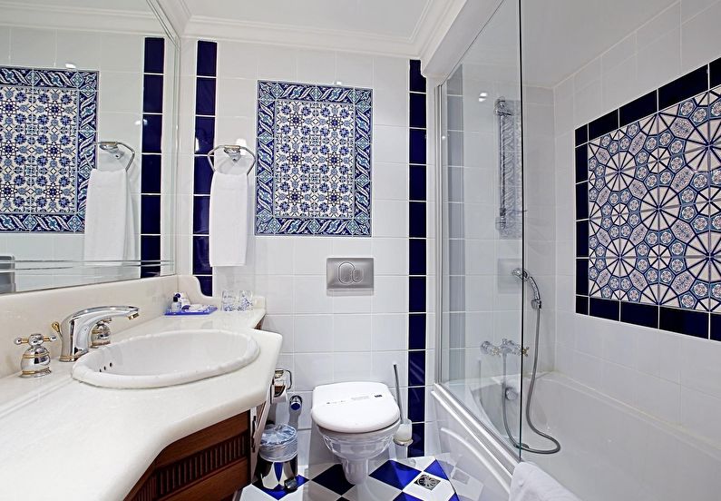 mozaikinis vonios kambario dekoro dizainas