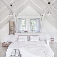 soffitta camera da letto interni eleganti