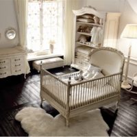 chambre de bébé nouveau-né avec berceau