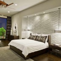gražaus stiliaus sienų dekoro idėja miegamajame paveikslėlyje