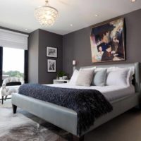 Primjer lijepog ukrasa stilova zidova na slici spavaće sobe