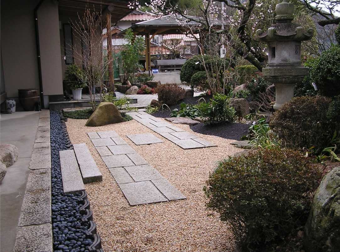 Decorazioni da giardino in stile giapponese fai-da-te