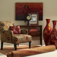 Clay vases in the design of the living room
