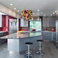 Stainless steel in the design of the kitchen