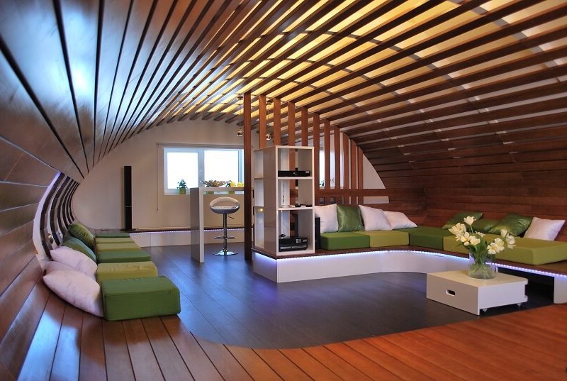 Salon design avec plafond arrondi