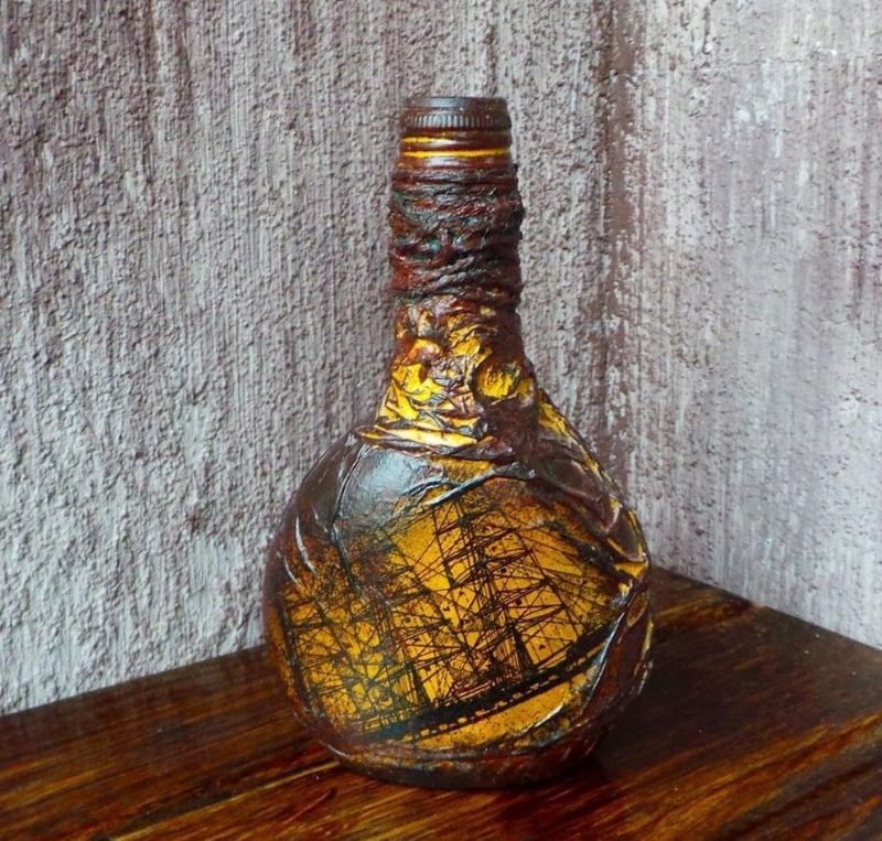 Vintage voilier sur une bouteille décorative
