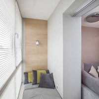 Intérieur de balcon de style minimaliste