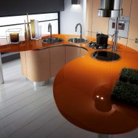 Comptoir orange pour îlot de cuisine