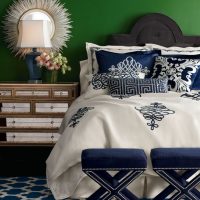 Poufs de lit avec revêtement bleu