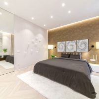 Проектирайте спалня с голямо огледало