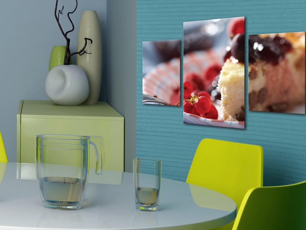 Moduláris festmények a modern konyha belsejében