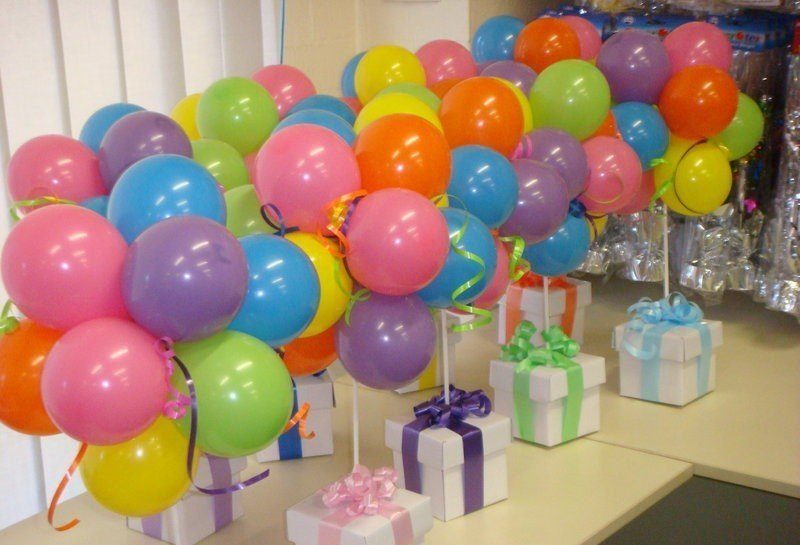 Faire des surprises pour les invités avec une fête d'anniversaire à faire soi-même