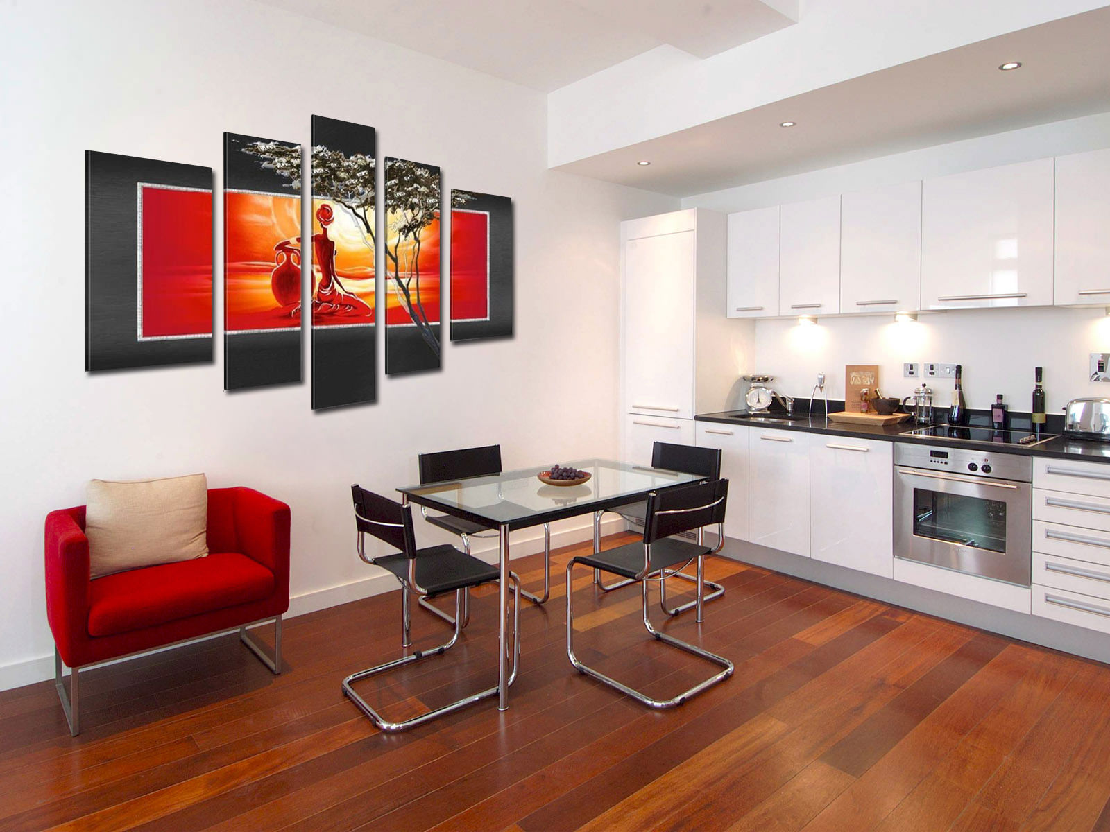 Stilīgas modulāras gleznas virtuves interjerā