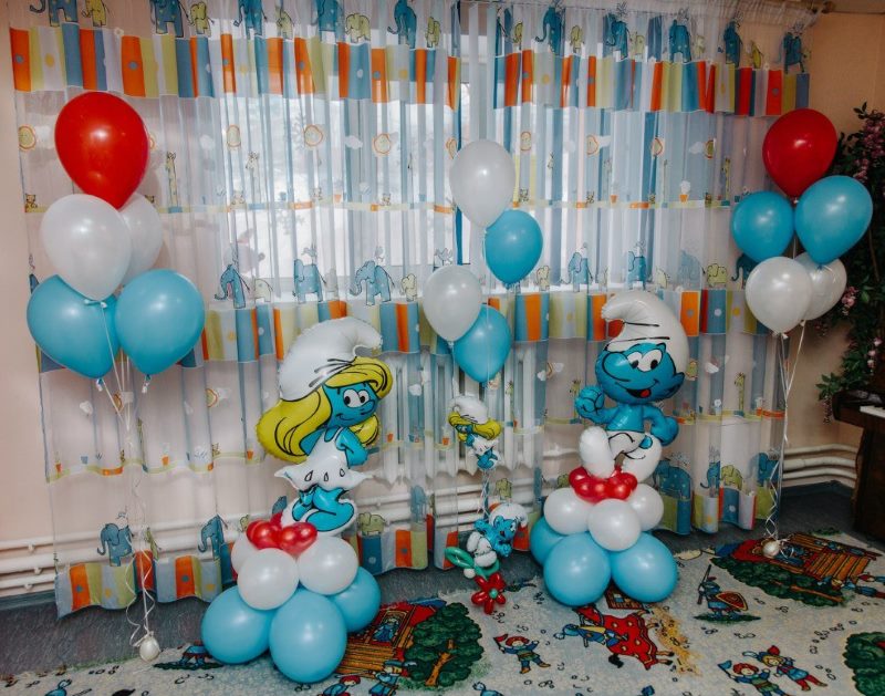 Decorazioni palloncini camera dei bambini per le vacanze