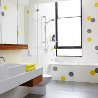 Minimalistinis vonios kambario dizainas