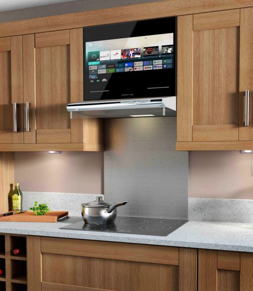l'emplacement de la télévision à l'intérieur de la cuisine