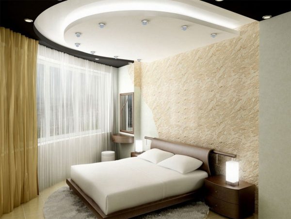 Ceiling finishes should fulfill not only an aesthetic function, but also visually make the bedroom higher.